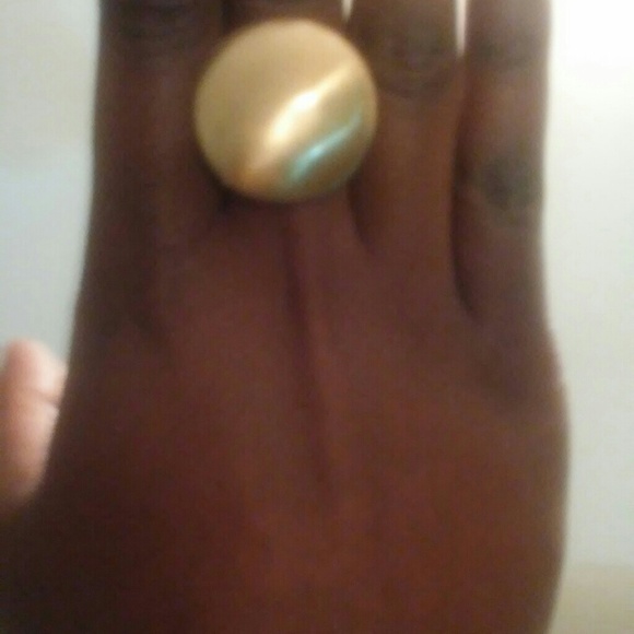 Brushed button ring - Picture 4 of 4